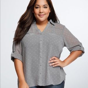 Torrid polka dot chiffon blouse 4X